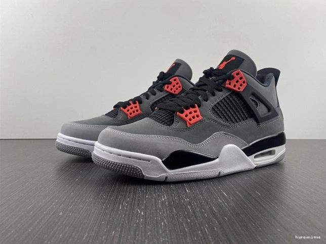 HYPE Cozy Jordan 4 3900 DH6927- Retro Infrared 1013